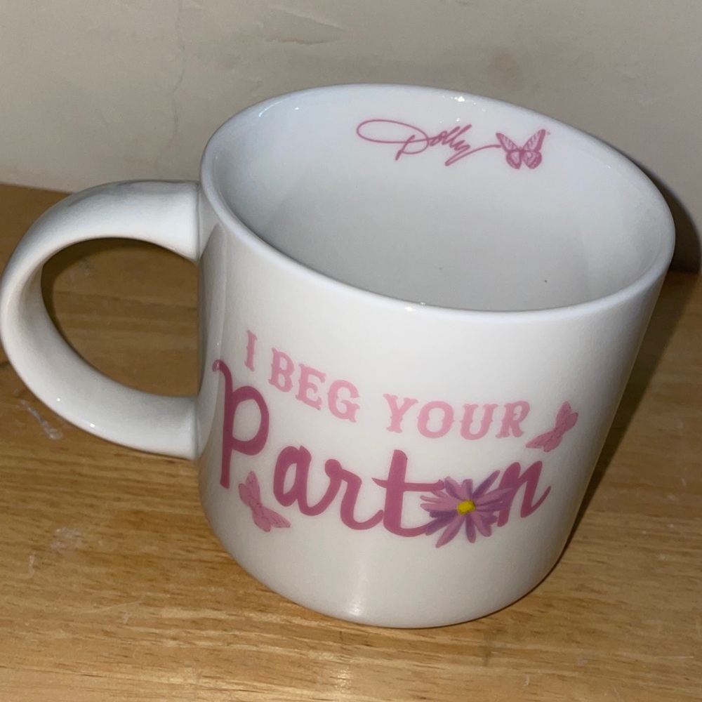 Dolly Parton limited edition coffee mug - Picture 14 of 16